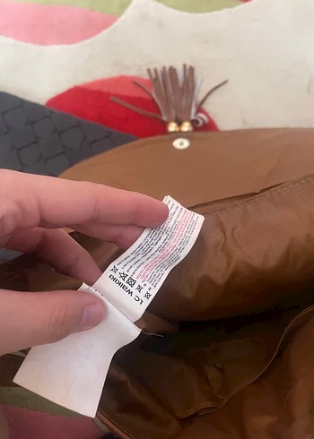 Siyah Nakışlı Fermuarlı Kadın Portföy Çanta - Görsel 3