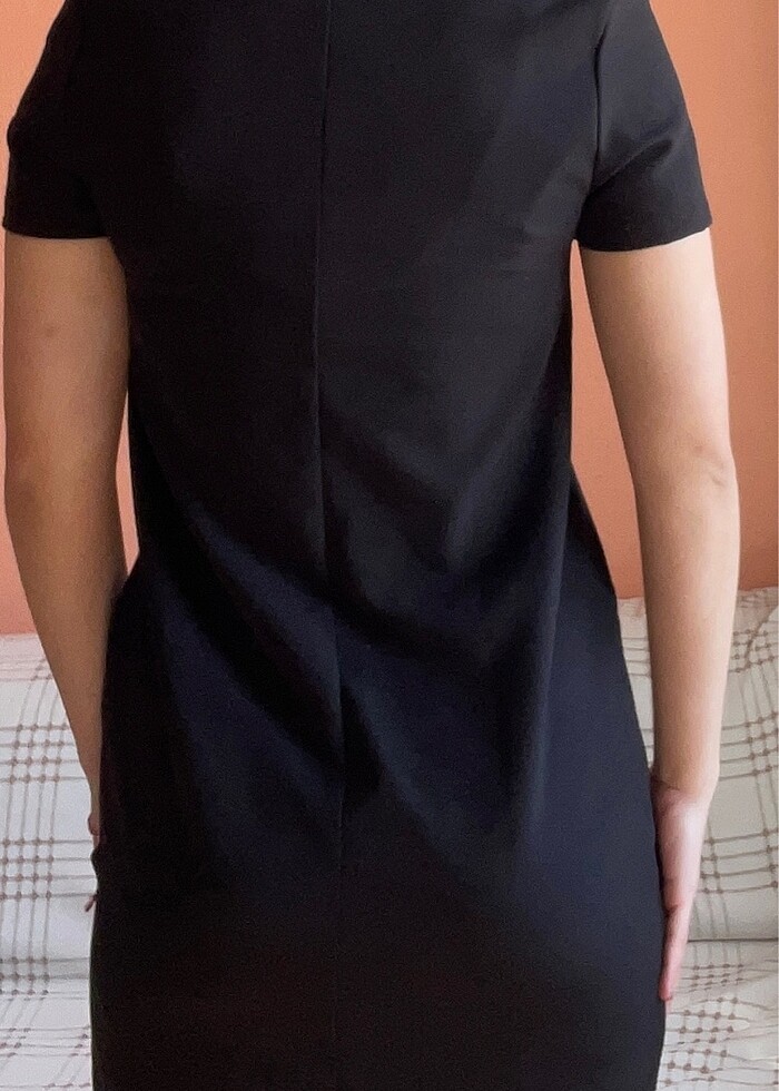 Siyah Elbise - Görsel 5