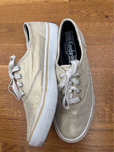 36 Beden altın Renk Altın Parlak Keds Sneaker