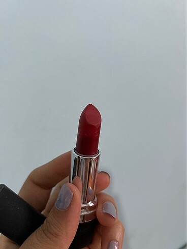 Avon Avon ruj