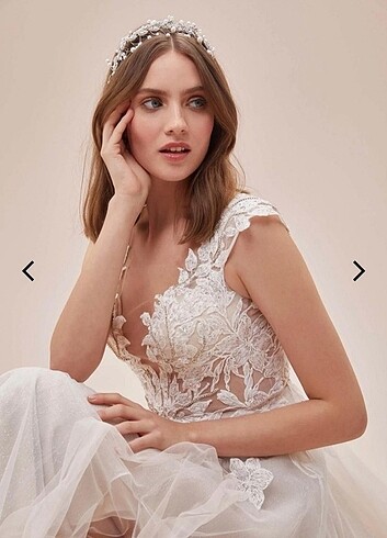 Oleg Cassini, Viola Chan, Gelinlik - Görsel 3