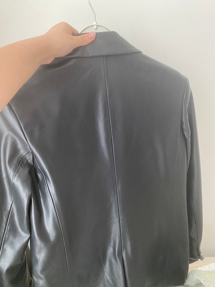 Pull&Bear Siyah Deri Ceket — görsel 2/4