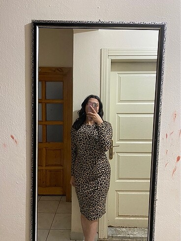 Leoparlı elbise