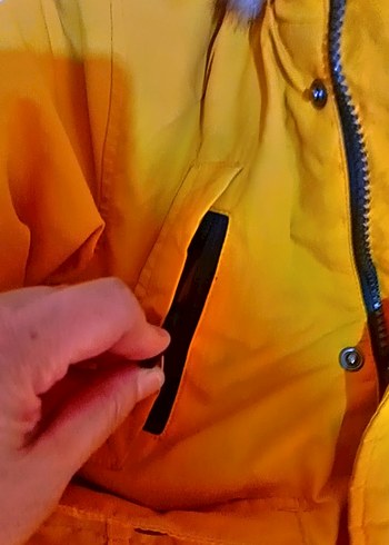 Sarı Kürklü Erkek Çocuk Mont - Görsel 6