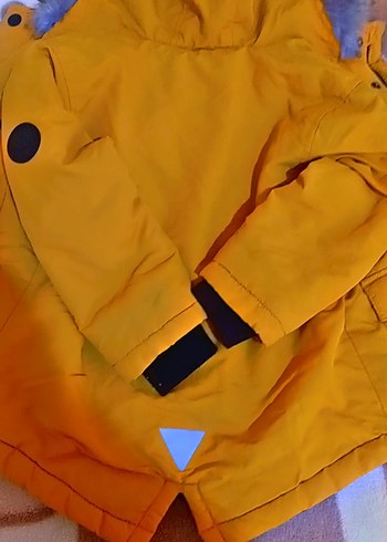 Sarı Kürklü Erkek Çocuk Mont - Görsel 4