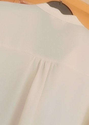 Düğmeli Beyaz Kadın Uzun Kollu Gömlek - Görsel 5