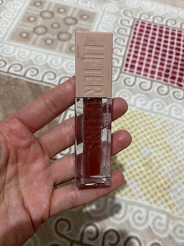 Maybelline Lip gloss