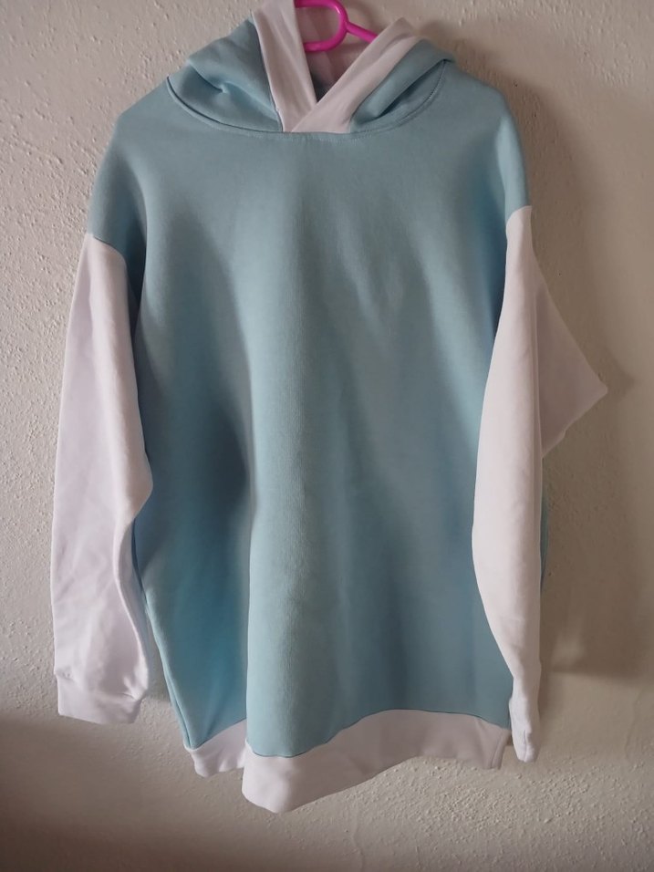 Mavi Beyaz Kapüşonlu Kadın Sweatshirt - Görsel 2