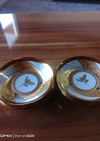 Altın Renkli Parlak Porselen Çay Tabağı Seti sıfır - Görsel 3