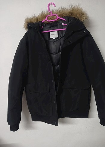 Adrienne Vittadini l