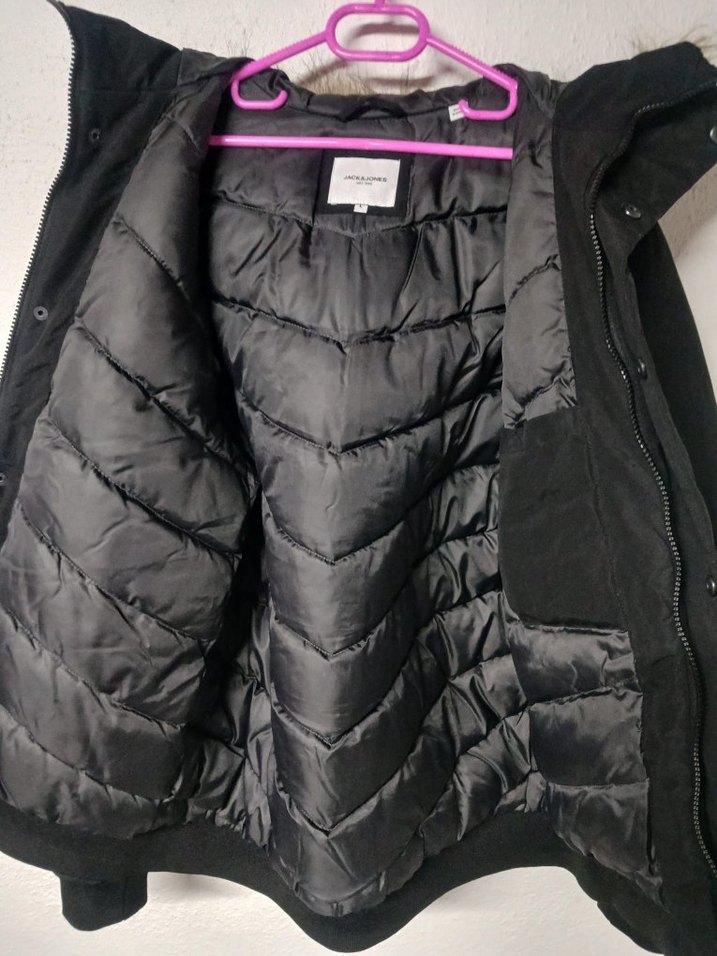 Kürklü Kapüşonlu Siyah Kışlık erkek mont sıfır - Görsel 4