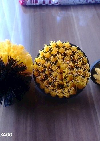 Sarı Renkli Temizlik Fırçaları Seti sıfır ürün - Görsel 5