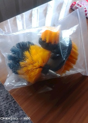 Sarı Renkli Temizlik Fırçaları Seti sıfır ürün - Görsel 9