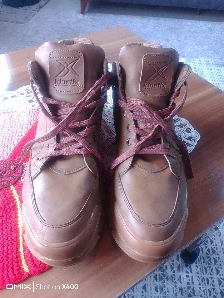 kamel renk Kinetix 45 numara hiç giyilmedi sağlam - Görsel 3