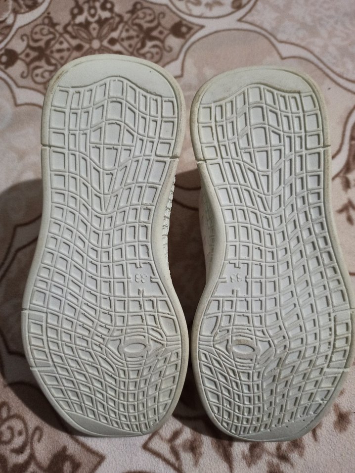 Beyaz Bağcıklı Unisex Çocuk Spor Ayakkabı - Görsel 4