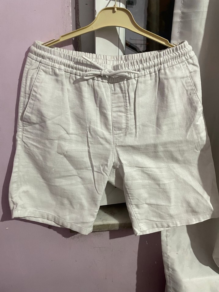 Erkek Beyaz Midi Pamuklu Şort - Görsel 5
