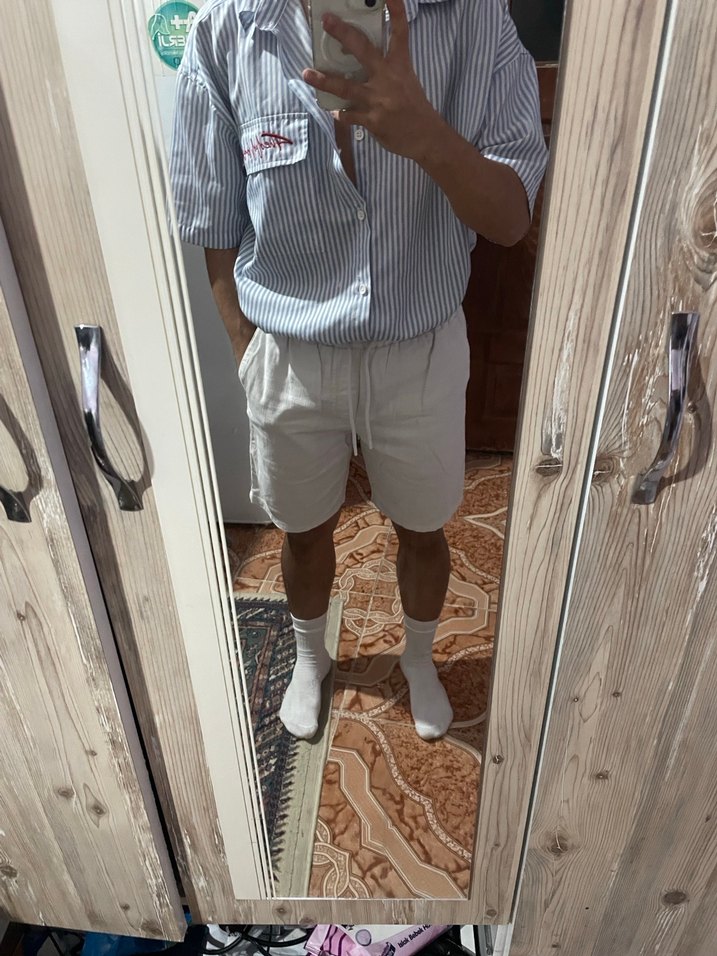 Erkek Beyaz Midi Pamuklu Şort - Görsel 2