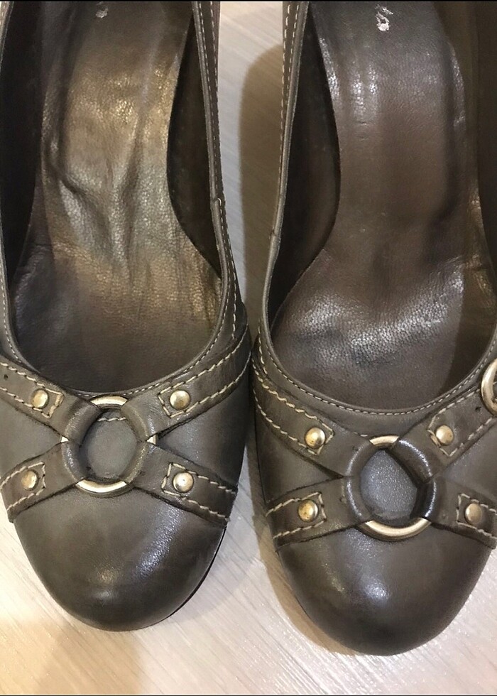 Deri topuklu ayakkabi - Görsel 3