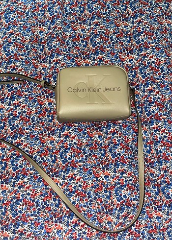 Bej Deri Calvin Klein Kadın Çapraz Çanta - Görsel 4