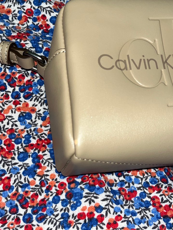 Bej Deri Calvin Klein Kadın Çapraz Çanta - Görsel 5