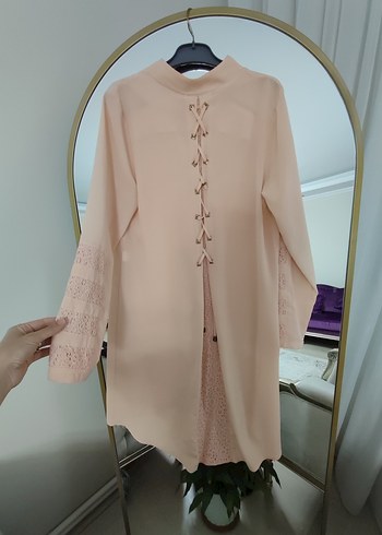 l Beden ten rengi Renk Bej Düğmeli Uzun Kadın Tunik