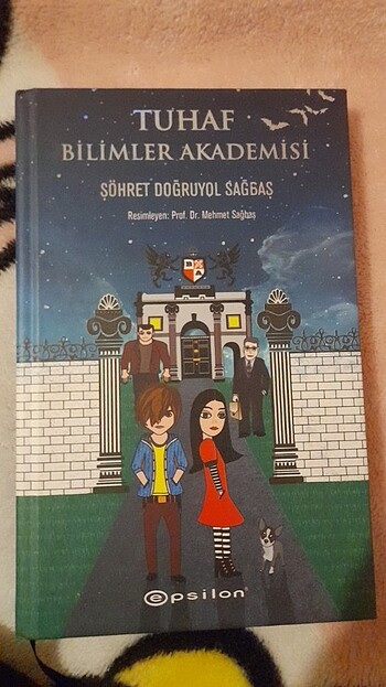 Tuhaf Bilimler Akademisi Kitap