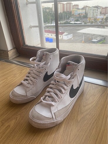 Nike blazer