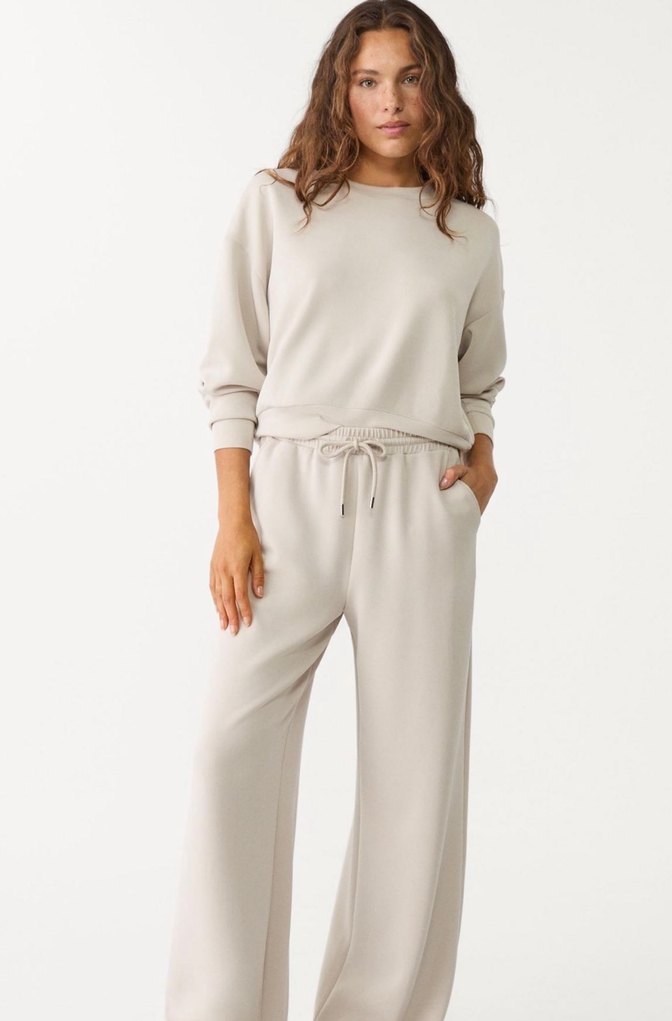 Bej Gri Kadın Bol Kesim Midi Kumaş Pantolon - Görsel 3