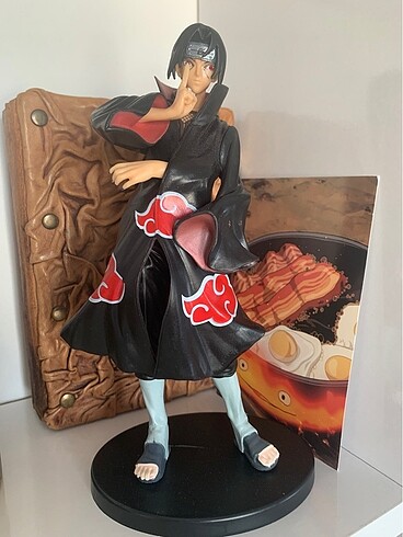 Itachi figür