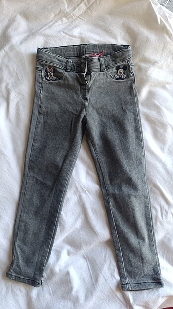 LC Waikiki 4-5yaş çocuk pantolonu