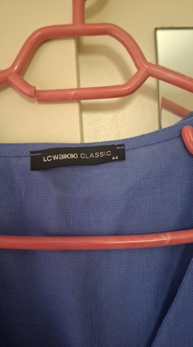 Mavi V Yaka Düğmeli Uzun Elbise - Görsel 3