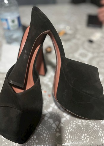 Amina Muaddi Siyah Platform Topuklu Terlik - Görsel 2