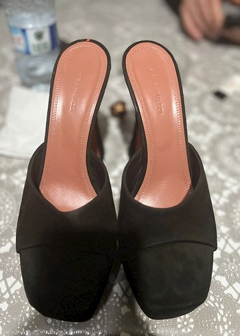 Amina Muaddi Siyah Platform Topuklu Terlik - Görsel 4