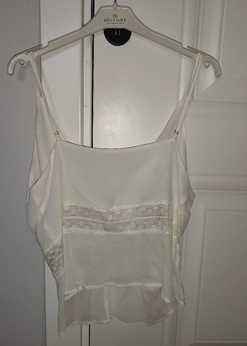 Dantel Detaylı Beyaz Mini Büstiyer - Görsel 4