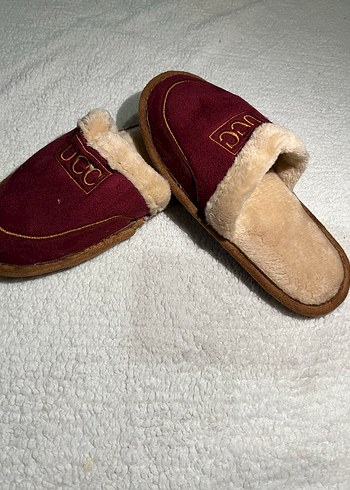 Bordo Nakışlı Kürklü Kadın Ev Terliği