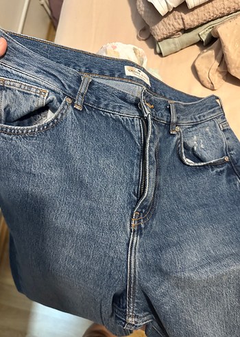Cross jean