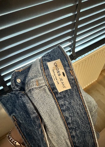 42 Beden Cross jean