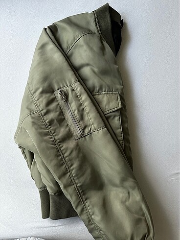 l Beden HM crop ceket