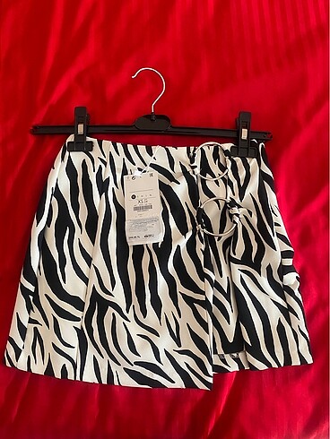 Zebra Desenli Minik Etek