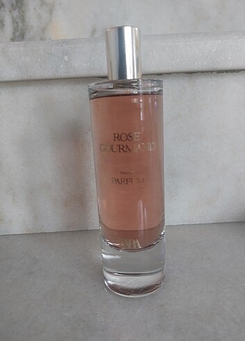 Beden Zara rose gourmand 80 ml