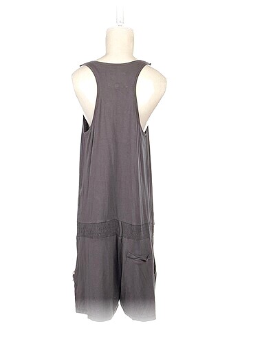 s Beden PreLoved Kısa Tulum %70 İndirimli.