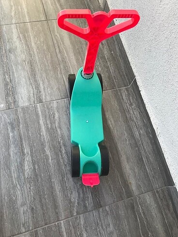 Bebek scooter