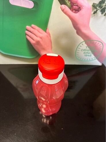 Beden Tupperware eko şişe 750ml