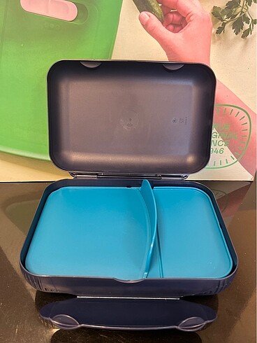Beden Tupperware büyük beslenme kutusu