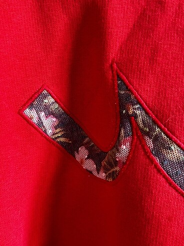 m Beden Sweatshirt