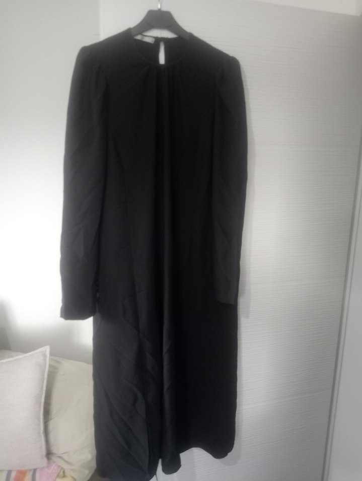 Uzun Siyah Drapeli Kadın Elbise - Görsel 2