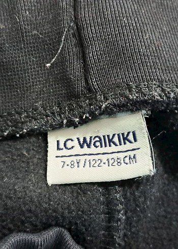 7 8 YAŞ LC WAİKİKİ EŞOFMAN ALTI