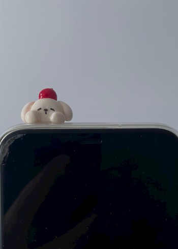 Elmalı Beyaz Köpek Telefon Aksesuarı - Görsel 3