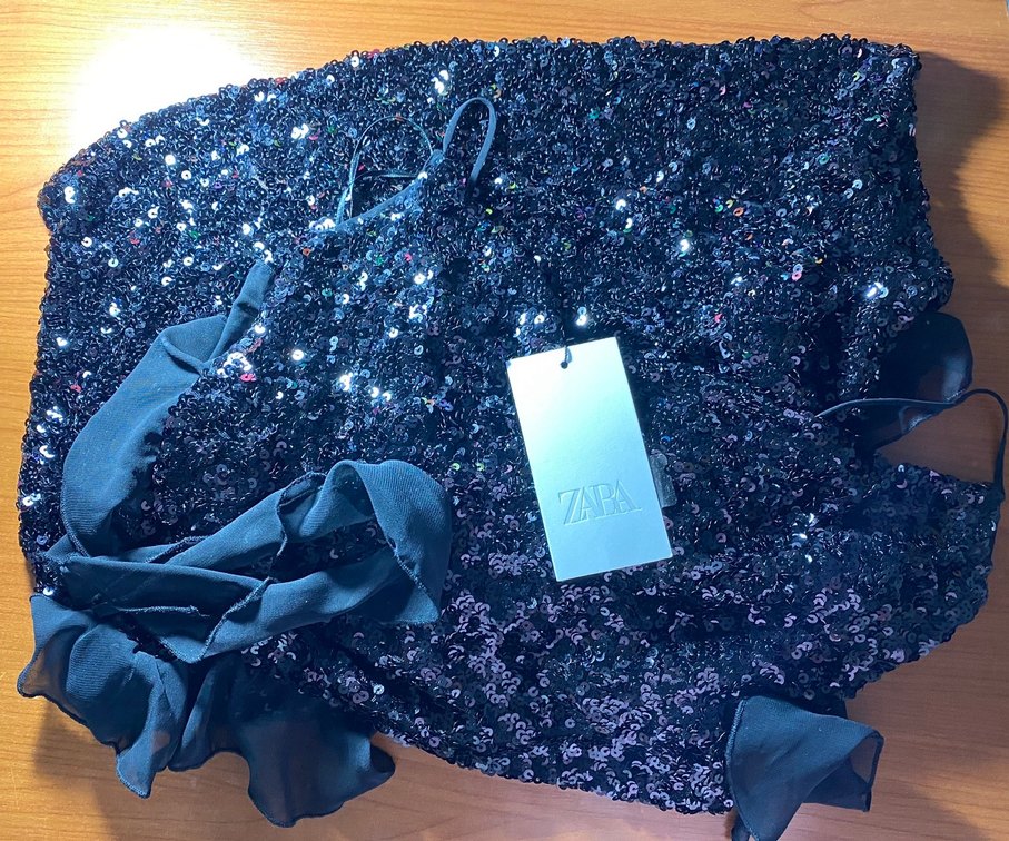 Zara kısa pullu fırfırlı elbise - Görsel 3