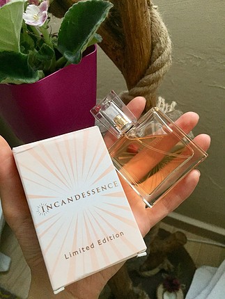Avon Incandessence parfüm